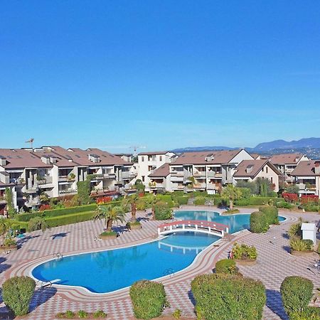 I Ciliegi 1-09 Con Piscina By Wonderful Italy Apartment Desenzano del Garda Luaran gambar