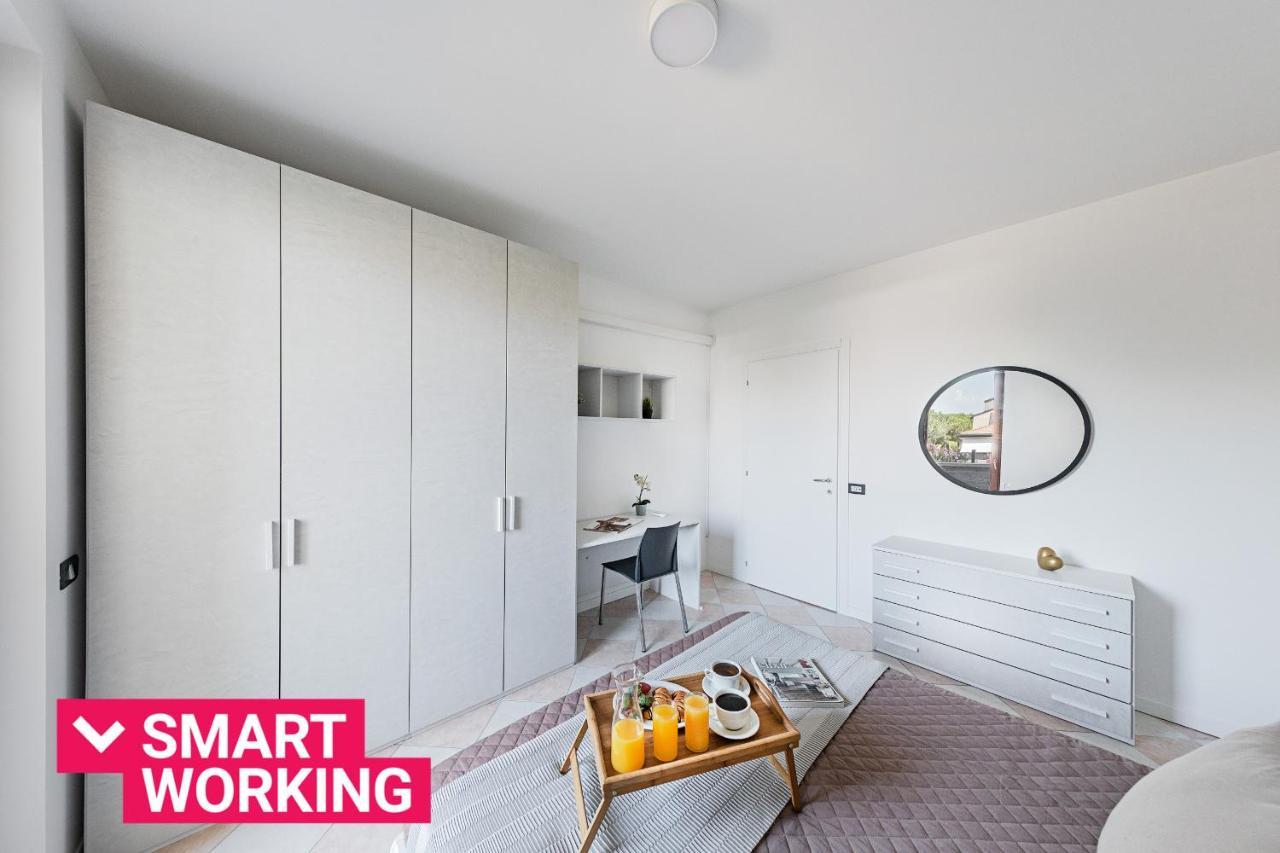 I Ciliegi 1-09 Con Piscina By Wonderful Italy Apartment Desenzano del Garda Luaran gambar
