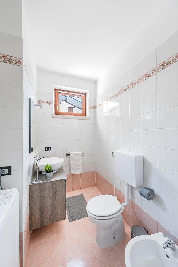 I Ciliegi 1-09 Con Piscina By Wonderful Italy Apartment Desenzano del Garda Luaran gambar